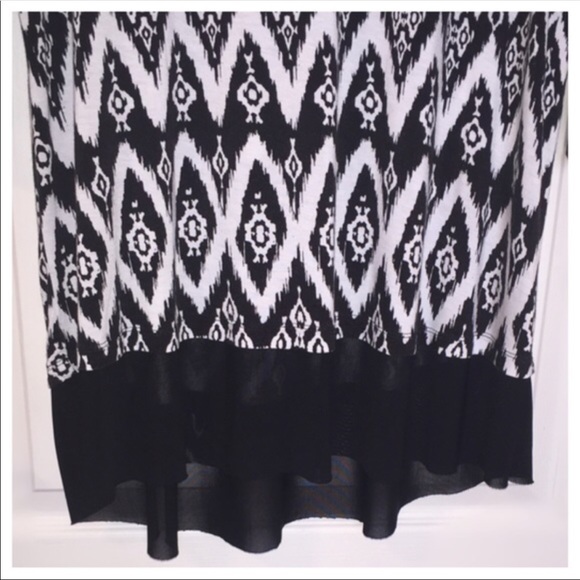 Westbound Tunic ❤️ - Picture 3 of 4